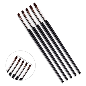 Set of 5 black nail art brushes with brown fiber flat tips and magnification detail