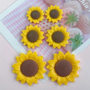 Set of 6 bright yellow resin sunflower charms in three sizes for DIY craft decoration