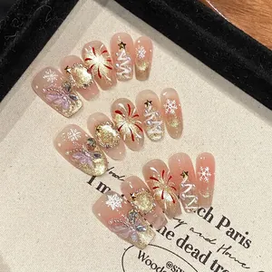 Handmade Press On Nails Christmas Snowflake 3D Artificial Pearl Rhinestone Cat Eye Gradient Artificial Finger Nails For Holiday