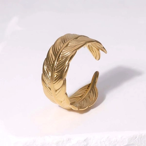 Anello Regolabile Piuma Acciaio Inossidabile Placcato Oro 18K Creativo Fascia Aperta Gioielli Donna