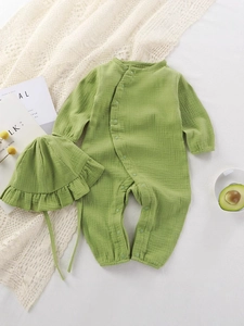 Premium soft cotton gauze baby long-sleeved romper with matching ruffled sun hat set