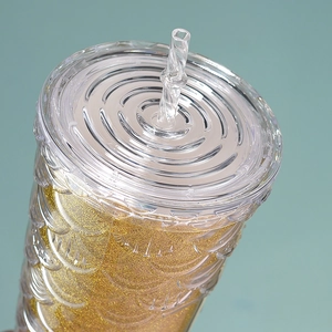 Detail of clear lid and straw on double-wall glitter fish scale texture mermaid tumbler