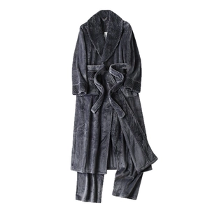 Peignoir en polaire corail gris foncé pour hommes avec pantalon en flanelle et revers