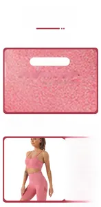 Nahaufnahme des rosa Yoga-Sets mit hochelastischer Strickstruktur und Saumdetails