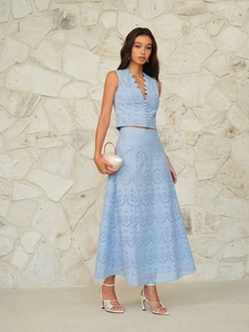Women Elegant Peacock Blue Polyester Botanical Printed Eyelet Top And Bottom Set V Neck Sleeveless Vest And Maxi Skirt