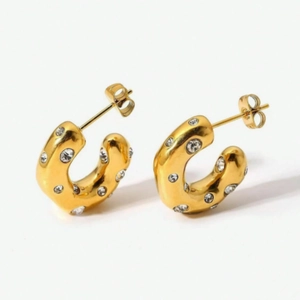 Hammered C-shape 18K gold plated stainless steel hoop earrings with sparkling zircon