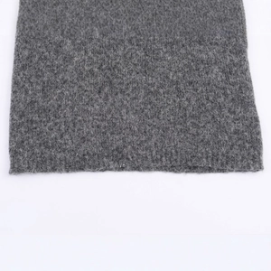 Dunkelgrauer ärmelloser Damen-Strickpullover mit Stehkragen und Schmuckdetails