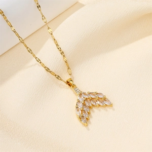 Fish Tail Pendant Necklace Copper Gold Plated With White Zirconia For Women Elegant Minimalist Clavicle Chain Jewelry