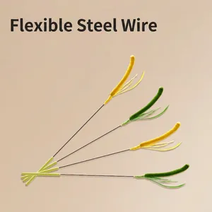 Set de juguetes para gatos con alambre de acero flexible, plumas y rotación de 360 grados