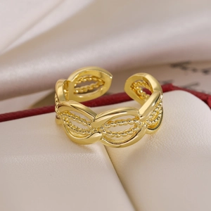 Minimalist gold-plated geometric open ring with hollow woven design for women