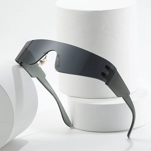Frameless punk sport sunglasses with oversized grey unibody shield lens for fashion
