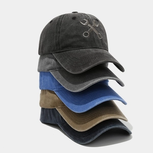 Cappello Da Baseball In Cotone Lavato Vintage Distressed Ricamo Chiavi Incrociate Soft Top Cappello Da Sole Regolabile Uomo Donna
