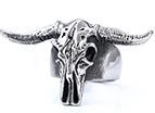 Detailed view of a vintage gothic ox skull ring made of durable stainless steel