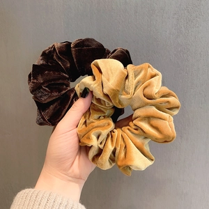 Oversized Fluwelen Scrunchie Elastische Haarband Zachte Fluwelen Paardenstaarthouder Vintage Effen Kleur Haaraccessoire