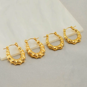 Orecchini A Cerchio Con Texture Di Bambù Placcato Oro 18K Acciaio Inossidabile Retrò Geometrico Forma U Per Donne