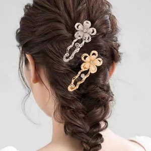Alloy Rhinestone Flower Hair Clip With Cat Eye Stone Duckbill Side Clip Y2K Korean Style For Women