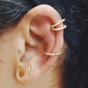 18k gold-plated C-shape ear cuff set with colorful zircon and heart studs for women