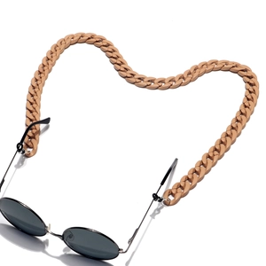 Acrylic wood-colored eyeglass chain in heart shape layout for sunglasses holder