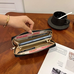 Long black zipper wallet for women with large capacity and multi-card slots design