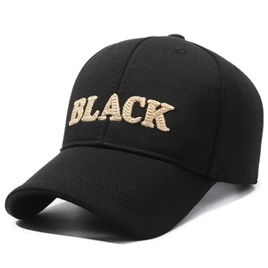 Schwarze Baseballkappe mit goldener BLACK-Stickerei, strukturierte Baumwollmütze Unisex