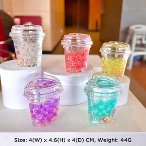 Dimensions détaillées du porte-clés tasse cœur en acrylique de 4,6cm avec liquide