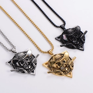 Pendenti teschio punk in acciaio inossidabile con pistole incrociate in argento oro nero