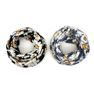 Daisy floral pattern slouchy beanies in black and blue colors for men and women