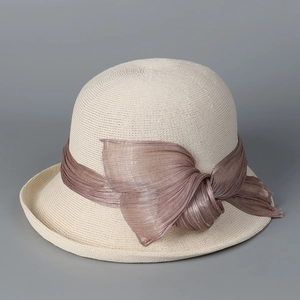 Eleganter Glockenhut im japanischen Stil aus Seidenleinen mit großer Schleife für Damen