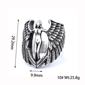 Detailed view of vintage wing goddess ring with 29.2mm height and 25.8g weight specs