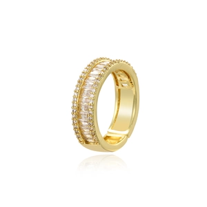 Gold-plated ring with baguette and round cubic zirconia in multi-layer luxury design