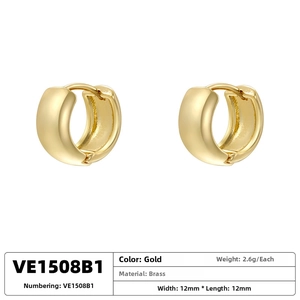 Detail of 12mm gold hoop earrings in brass with size and weight specifications