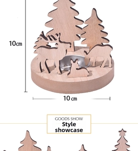 Détail du bougeoir de Noël en bois avec cerfs découpés au laser et base de 10 cm