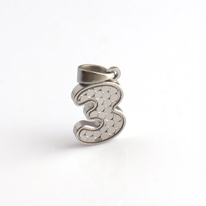 Ciondolo numero 3 in argento lucido con trama a nido d'ape e anello per gioielli DIY