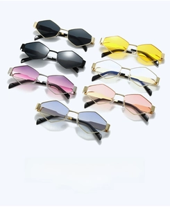 Colección de gafas de sol geométricas de varios colores con monturas de metal finas