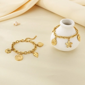 Charm Bracelet Stainless Steel Ocean Theme Conch Wave Heart Pendants Gold Plated Fashion Summer Beach Jewelry For Women