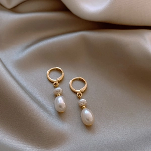 French Vintage Baroque Freshwater Pearl Ear Buckle Earrings For Women Elegant Copper Electroplated Double Pearl Drop Jewelry