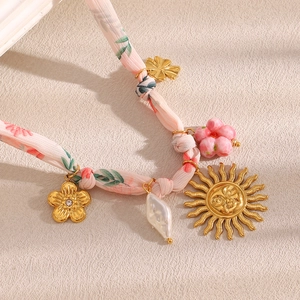 Sun Face Pendant Necklace Stainless Steel 18K Gold Plated Floral Fabric Ribbon Artificial Baroque Pearl Flower Charms Boho Jewelry