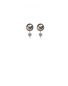 Macro detail of 24k gold-plated spherical stud earrings with 2.3cm length measurement