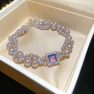 Bracelet Double Rang En Künstliche Perles D'Imitation Avec Pendentif Carré En Zircon Cordon Réglable Style Palais Français Élégant