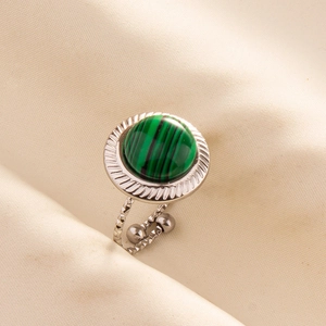 Detail of adjustable 304 stainless steel ring with a round green malachite stone inlay