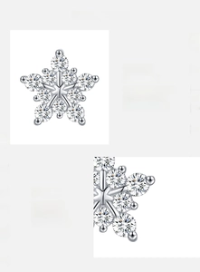 Detail of s925 silver snowflake earrings with sparkling D color VVS1 moissanite stones