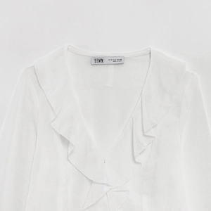 Elegant white V-neck ruffle blouse in soft chiffon fabric with long sleeves for women
