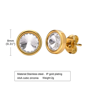 Detail of 8mm gold-plated stainless steel stud earrings with AAA cubic zirconia stones