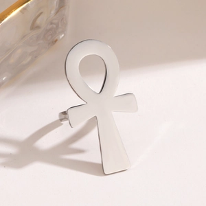 Polished silver Egyptian Ankh cross ring in stainless steel for a minimalist fashion look