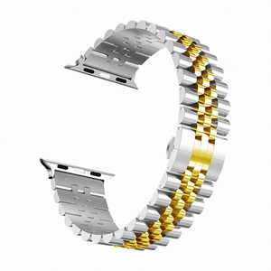 Detalle de correa Apple Watch bicolor de cinco eslabones en acero inoxidable con conector