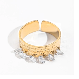 18K gold stainless steel ring with hammered texture and clear crystal drop charms