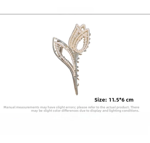 Detail of tulip hair claw clip with pearls and rhinestones on alloy frame 11.5x6cm