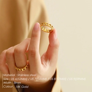 Detail of 8mm 18K gold plated stainless steel hollow woven chain ring with size specifications