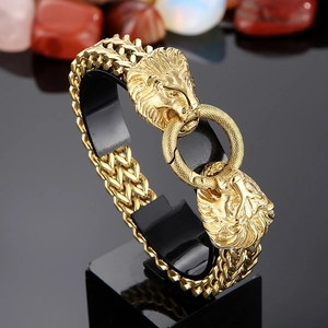 Men's hip hop gold stainless steel bracelet featuring dual lion head design on stand