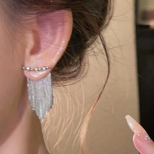 Boucles d'oreilles pendantes à pompons plaquées or 14K avec zircon brillant pour femmes en argent